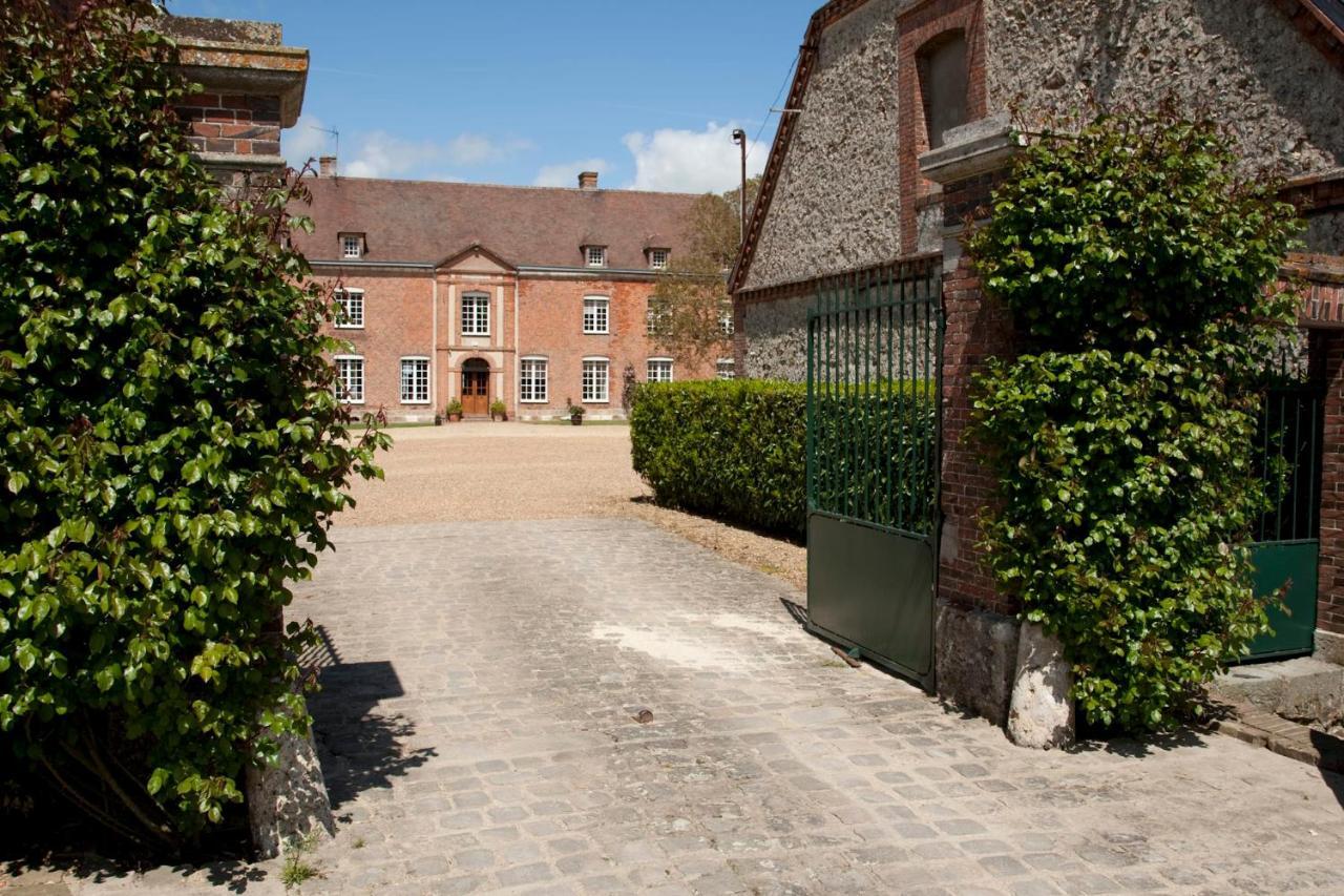 Le Gite Du Prieure Dans Un Coin De Campagne Bilheux Luaran gambar